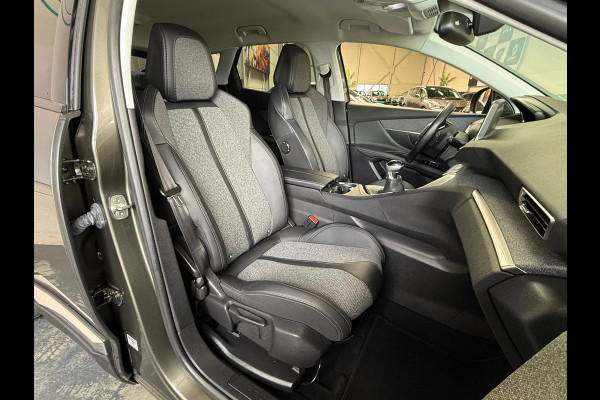 Peugeot 3008 !!! Paas Actie € 12.499,- !!! 1.2 PureTech Blue Lease Premium Navi, Camera