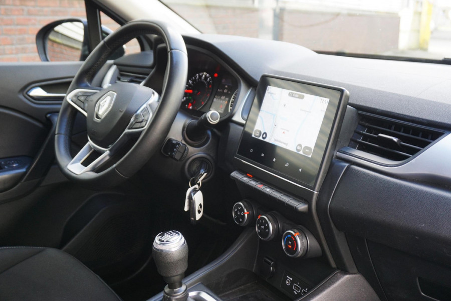 Renault Captur 1.0 TCe 90 Camera+PDC/Metallic lak/Navigatie/ Michelinbanden, bijna nieuw!