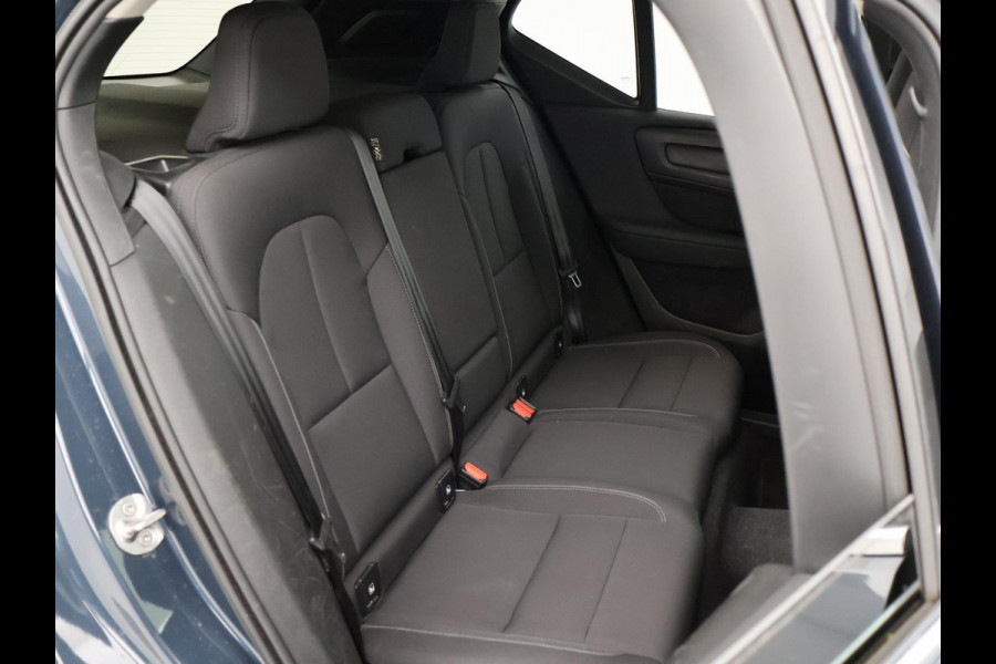 Volvo XC40 1.5 T5 RECHARGE 262 PK PLUG-IN INSCRIPTION + WEGKL. TREKHAAK | ADAPTIVE CRUISE | 19 INCH | CAMERA
