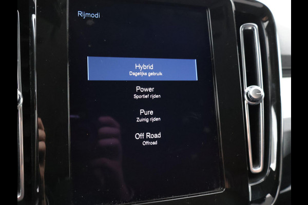 Volvo XC40 1.5 T5 RECHARGE 262 PK PLUG-IN INSCRIPTION + WEGKL. TREKHAAK | ADAPTIVE CRUISE | 19 INCH | CAMERA