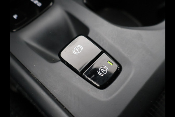 Volvo XC40 1.5 T5 RECHARGE 262 PK PLUG-IN INSCRIPTION + WEGKL. TREKHAAK | ADAPTIVE CRUISE | 19 INCH | CAMERA