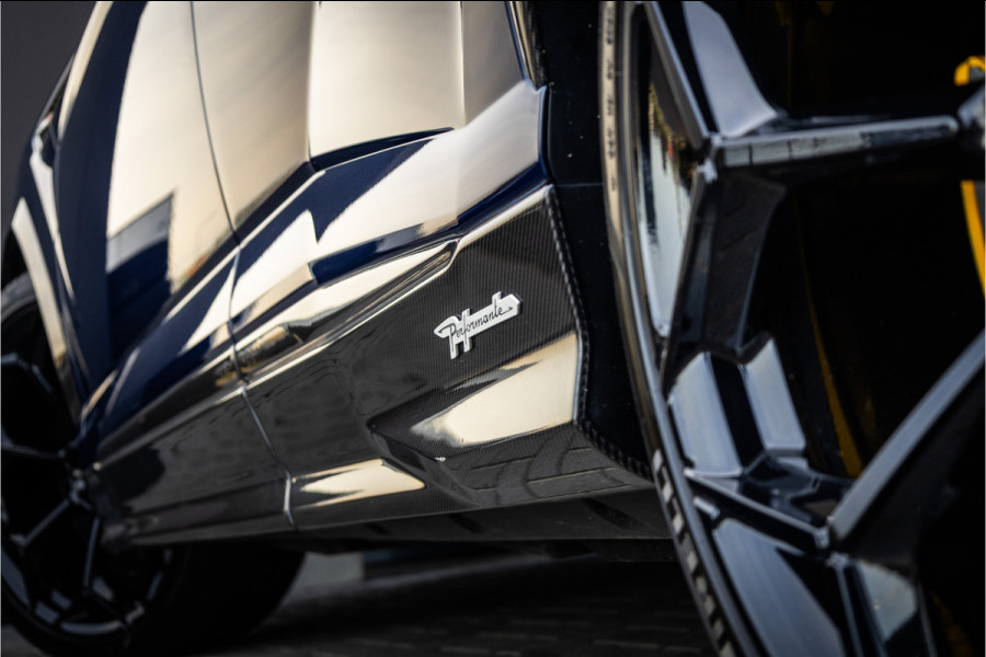 Lamborghini Urus 4.0 V8 Performante - Origineel NL | Fabrieksgarantie | PPF | Carbon | B&O Adv. | Alcantara