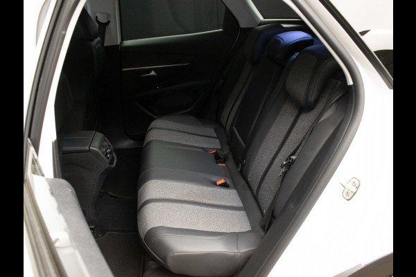 Peugeot 3008 1.2 PureTech Allure Sport (APPLE CARPLAY,NAVI,CAMERA,360 VIEW,ADAPTIVE CRUISE,CLIMATE,GETINT,SPORTSTOELEN,LM VELGEN)