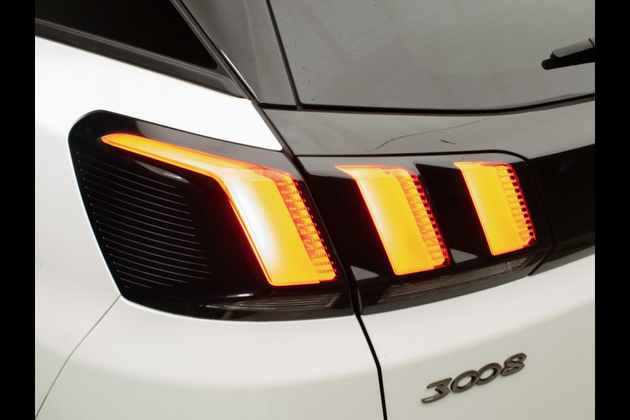 Peugeot 3008 1.2 PureTech Allure Sport (APPLE CARPLAY,NAVI,CAMERA,360 VIEW,ADAPTIVE CRUISE,CLIMATE,GETINT,SPORTSTOELEN,LM VELGEN)