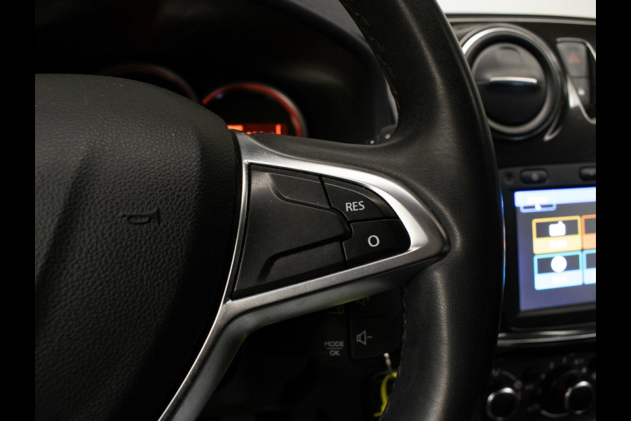 Dacia Logan MCV 0.9 TCe Laureate Sport (NAVI,CAMERA,PDC,CRUISE,BLUETOOTH,ELEKTRISCH PAKKET,SPORTSTOELEN,NETTE STAAT,NIEUWE APK)