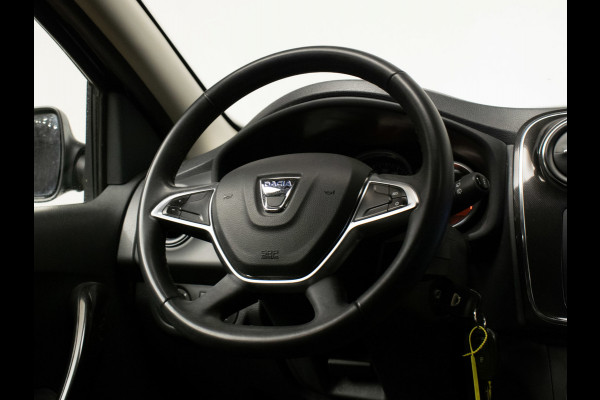Dacia Logan MCV 0.9 TCe Laureate Sport (NAVI,CAMERA,PDC,CRUISE,BLUETOOTH,ELEKTRISCH PAKKET,SPORTSTOELEN,NETTE STAAT,NIEUWE APK)