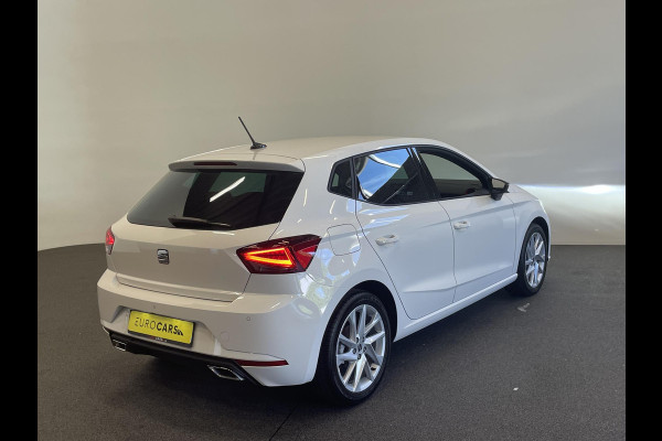 Seat Ibiza 1.0 110pk TSI DSG FR | Climate control | Cruise control | LED | Voorstoelen verwarmd | Parkeersensoren | Navigatie | Apple Carplay/ Android Auto |