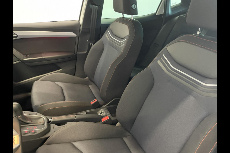 Seat Ibiza 1.0 110pk TSI DSG FR | Climate control | Cruise control | LED | Voorstoelen verwarmd | Parkeersensoren | Navigatie | Apple Carplay/ Android Auto |