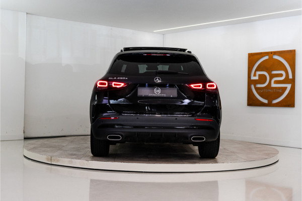 Mercedes-Benz GLA 250 e AMG 218PK | Pano | Sfeer | Carbon | Keyless | Stoelverw. | 12 MND Garantie
