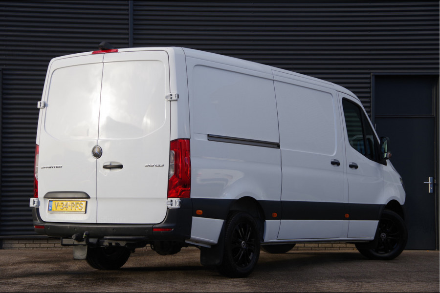 Mercedes-Benz Sprinter 319 3.0 CDI V6 L2H1 AUT. LED, 2.8T TREKHAAK, STANDKACHEL, CAMERA, NAVI, CLIMA