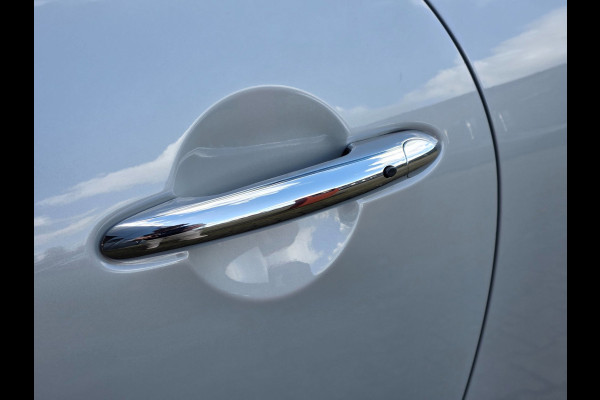 MINI Mini Electric Yours 33 kWh / NAP / 1 EIGENAAR / DEALER ONDERH. / STOELVERW. / CAMERA / KEYLESS / LEDER / PANO / DAB+ / HUD !