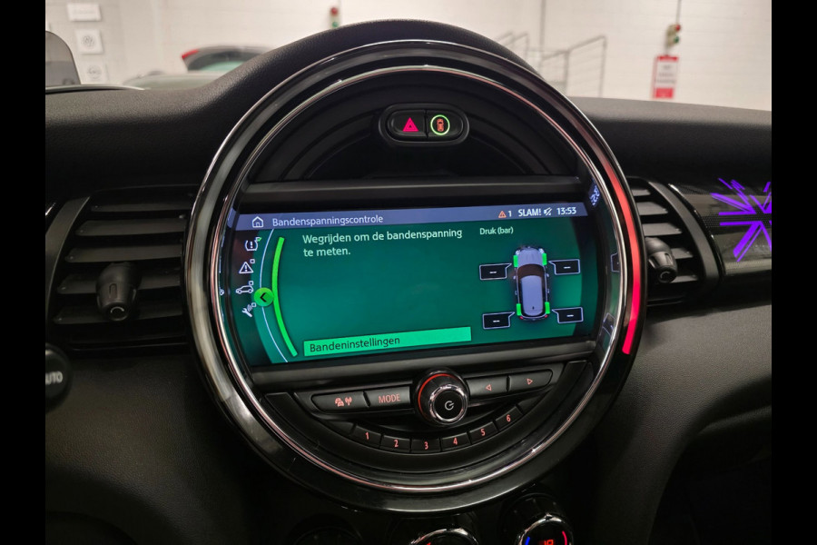 MINI Mini Electric Yours 33 kWh / NAP / 1 EIGENAAR / DEALER ONDERH. / STOELVERW. / CAMERA / KEYLESS / LEDER / PANO / DAB+ / HUD !