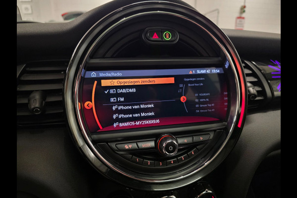 MINI Mini Electric Yours 33 kWh / NAP / 1 EIGENAAR / DEALER ONDERH. / STOELVERW. / CAMERA / KEYLESS / LEDER / PANO / DAB+ / HUD !