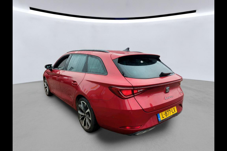 Seat Leon Sportstourer 1.5 TSI FR Business Intense NL-AUTO | TREKHAAK | CARPLAY