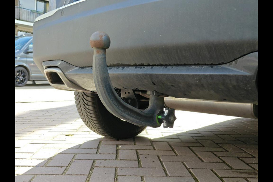 Peugeot 2008 1.2 PureTech Blue Lease Allure NL-AUTO | TREKHAAK | CAMERA