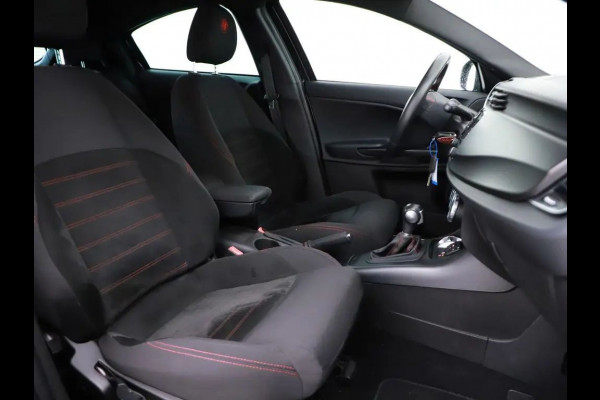 Alfa Romeo Giulietta 1.4 Turbo MultiAir Super - Automaat - Navi - Trekhaak - Climate - Xenon