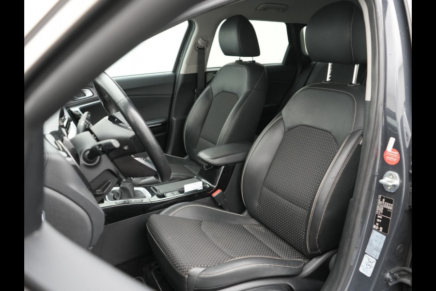 Kia Ceed Sportswagon 1.0 T-GDi DynamicPlusLine - Navi - Winterpakket - Trekhaak - Camera - Org.NL