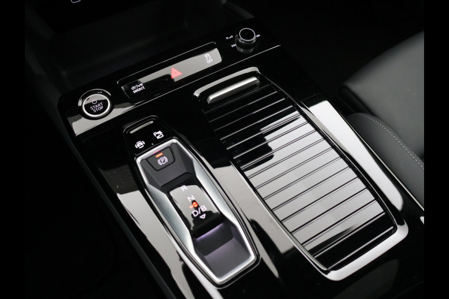 Audi A6 Avant e-tron S EDITION PERFORMANCE 100 kWh + PANORAMA | 21 INCH | LUCHTVERING | BIJRIJDER DISPLAY | TECH PRO