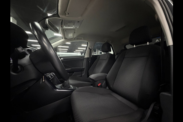 Volkswagen T-Roc 1.0 TSI | PDC | Lane |Stoelverwam|Carplay|