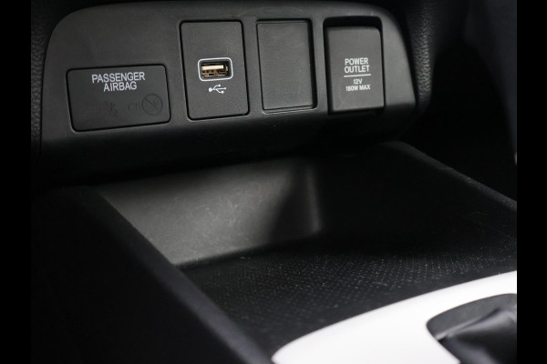 Honda Jazz 1.5 HEV AUTOMAAT ELEGANCE 1e EIG . GARANTIE 2033* STOELVERWARMING . CRUISE CONTROL . BLUETOOTH . ELEKTRISCHE RAMEN V+A