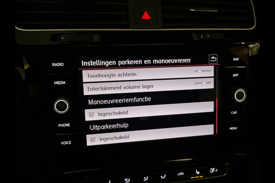 Volkswagen Golf 2.0 TSI GTI TCR Pano|Keyles|Akrapovic|Dynaudio