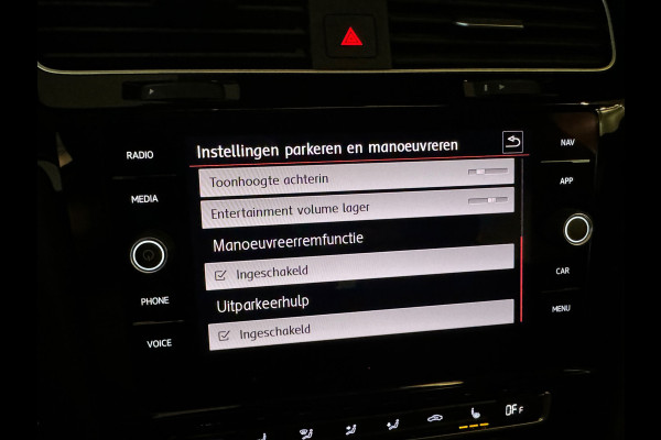 Volkswagen Golf 2.0 TSI GTI TCR Pano|Keyles|Akrapovic|Dynaudio