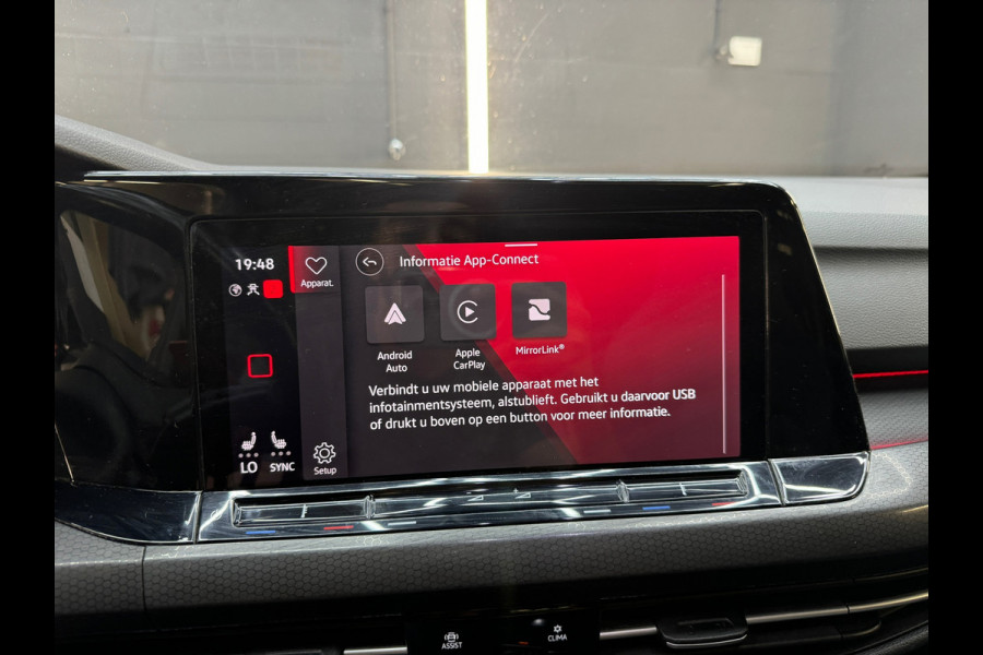 Volkswagen Golf 2.0 TSI GTI Pano|Sfeer|Camera|IQ|ACC|Lane Assist