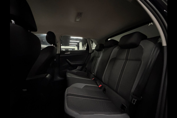 Volkswagen Polo 1.0 TSI Highline | PDC | ACC|Carplay | Led |