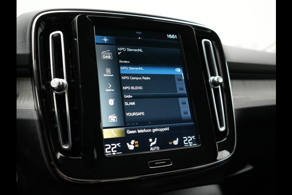 Volvo XC40 T4 Recharge Inscription 211pk PHEV Dealer O.H. | Trekhaak Af Fabriek | Adaptive Cruise | 360 Camera | Lederen Sportstoelen Memory & Verwarmd | Stuur Verwarmd | Apple Carplay | Keyless | Blis | Navigatie | DAB | Plug In Hybrid