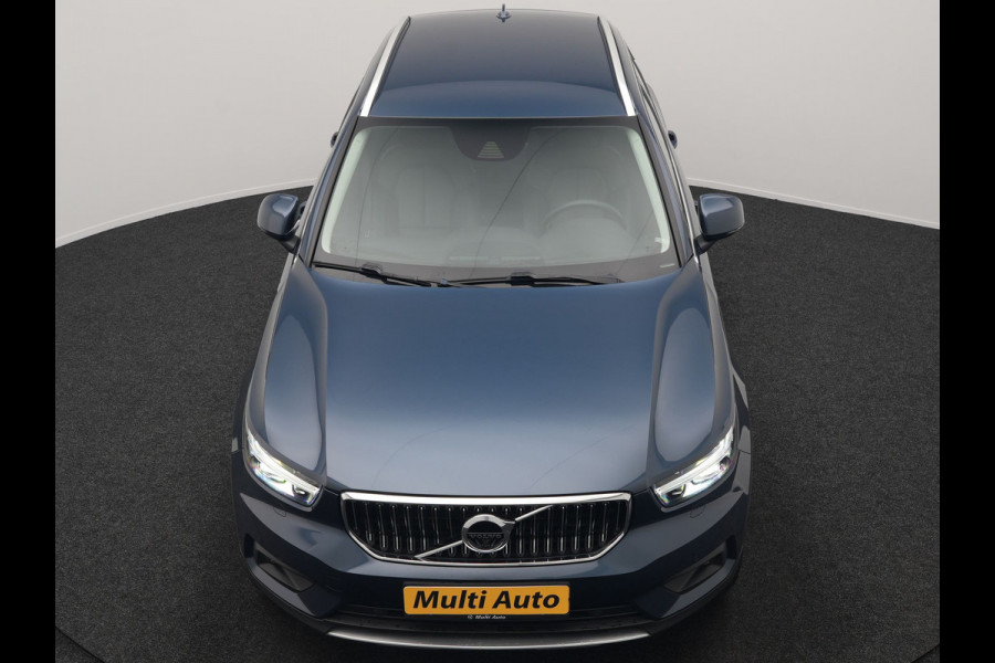 Volvo XC40 T4 Recharge Inscription 211pk PHEV Dealer O.H. | Trekhaak Af Fabriek | Adaptive Cruise | 360 Camera | Lederen Sportstoelen Memory & Verwarmd | Stuur Verwarmd | Apple Carplay | Keyless | Blis | Navigatie | DAB | Plug In Hybrid
