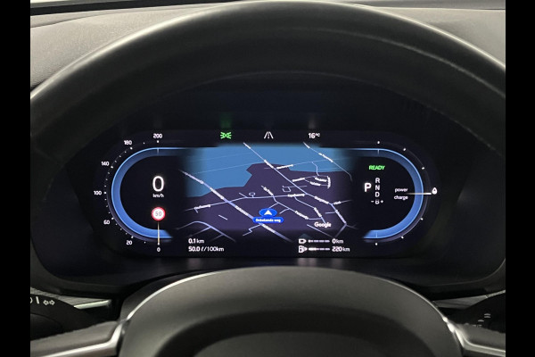 Volvo XC60 2.0 T6 Plug-in hybrid AWD Plus Dark Trekhaak | Adapt. cruise | Open dak | Stuur-/stoelverwarming | Achteruitrij camera | Memory | Carplay