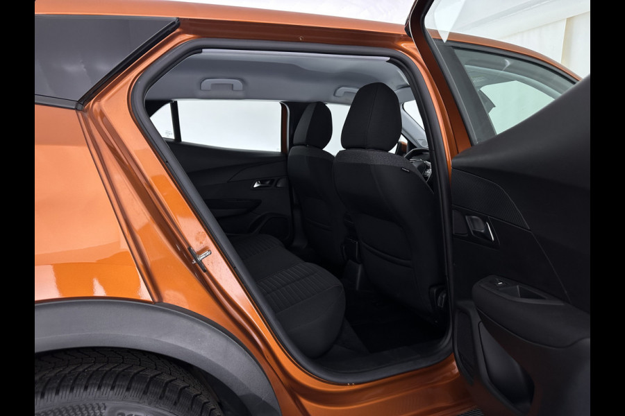 Peugeot 2008 1.2 PureTech Blue Lease Active (INCL-BTW) Aut. *FULL-LED | NAVI-FULLMAP | DIGI-COCKPIT | HEATED-SPORTSEATS | CAMERA | SHIFTPADDLES | ECC | PDC | CRUISE | CARPLAY  | TOWBAR | 16"ALU*