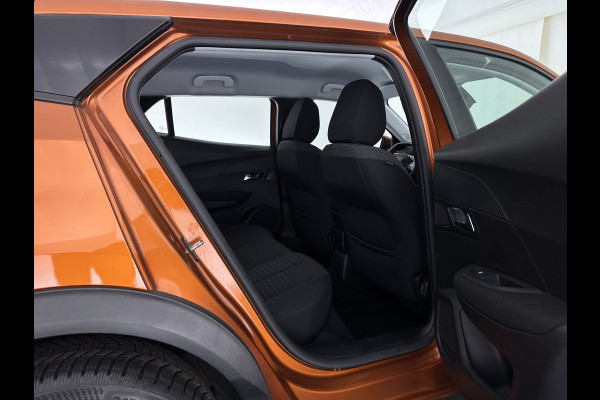 Peugeot 2008 1.2 PureTech Blue Lease Active (INCL-BTW) Aut. *FULL-LED | NAVI-FULLMAP | DIGI-COCKPIT | HEATED-SPORTSEATS | CAMERA | SHIFTPADDLES | ECC | PDC | CRUISE | CARPLAY  | TOWBAR | 16"ALU*