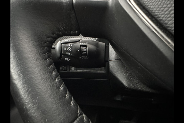 Peugeot 2008 1.2 PureTech Blue Lease Active (INCL-BTW) Aut. *FULL-LED | NAVI-FULLMAP | DIGI-COCKPIT | HEATED-SPORTSEATS | CAMERA | SHIFTPADDLES | ECC | PDC | CRUISE | CARPLAY  | TOWBAR | 16"ALU*