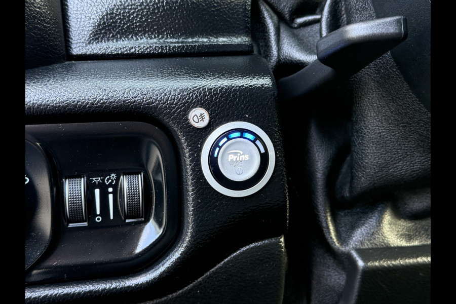 Dodge Ram 1500 5.7 V8 4x4 BIG HORN / CREW CAB / LPG-G3 / NL AUTO / PANO / CAMERA / 3.5T TREKHAAK / GORILLA EXHAUST