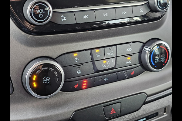 Ford Transit Custom 320 2.0 TDCI L2H1 Trend DC Trekhaak | Stoelverwarming | Camera | Cruise Control | Zéér nette auto!