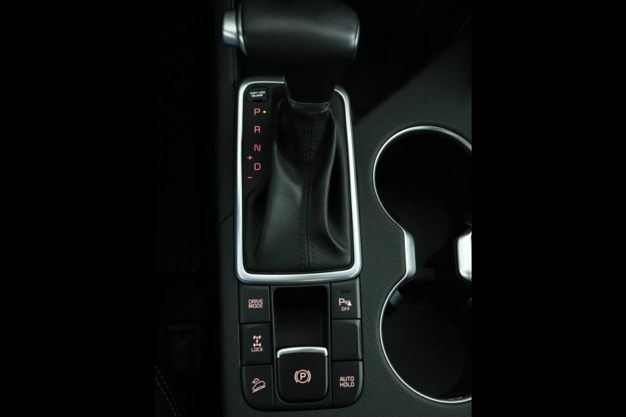 Kia Sportage 1.6 T-GDI 4WD DynamicLine - Rijklaar - Navigatie Full map - trekhaak  - Virena Zekerheidspakket € 895,-