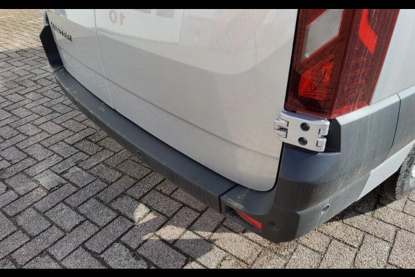 Renault Master 170.35 L2H2 - V-22-LKG - GESLOTEN GRIJS METALLIC - EURO 6 - BPM VRIJ!