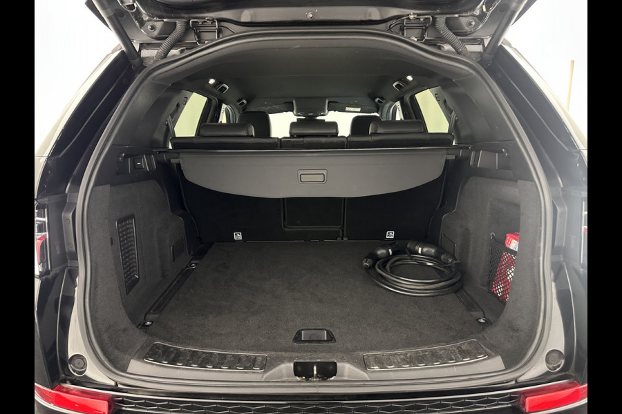 Land Rover Discovery Sport P300e 1.5 R-Dynamic HSE Black Exterior Pack AWD (Plug-in) (INCL-BTW) *LEATHER | FULL-LED | DIGI-COCKPIT | MERIDIAN-AUDIO | BLINDSPOT | KEYLESS | SHIFTPADDLES | PRIVACYGLASS | NAVI-FULLMAP | ECC | MEMORY-PACK | PDC | CRUISE | 20''ALU*
