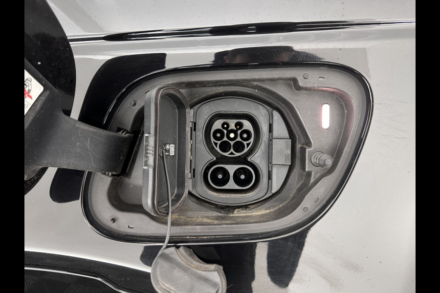 Land Rover Discovery Sport P300e 1.5 R-Dynamic HSE Black Exterior Pack AWD (Plug-in) (INCL-BTW) *LEATHER | FULL-LED | DIGI-COCKPIT | MERIDIAN-AUDIO | BLINDSPOT | KEYLESS | SHIFTPADDLES | PRIVACYGLASS | NAVI-FULLMAP | ECC | MEMORY-PACK | PDC | CRUISE | 20''ALU*