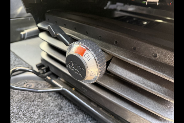 MAN TGE 35 2.0 Lang L4 Super Hoog 177pk bakwagen met Dhollandia laadklep / euro 6 / bpm vrij / vaste prijs rijklaar € 38.950 ex btw / lease vanaf € 636 / zwart metallic