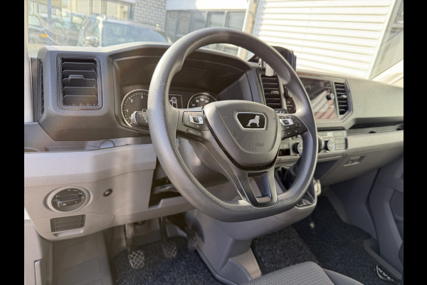 MAN TGE 35 2.0 Lang L4 Super Hoog 177pk bakwagen met Dhollandia laadklep / euro 6 / bpm vrij / vaste prijs rijklaar € 38.950 ex btw / lease vanaf € 636 / zwart metallic