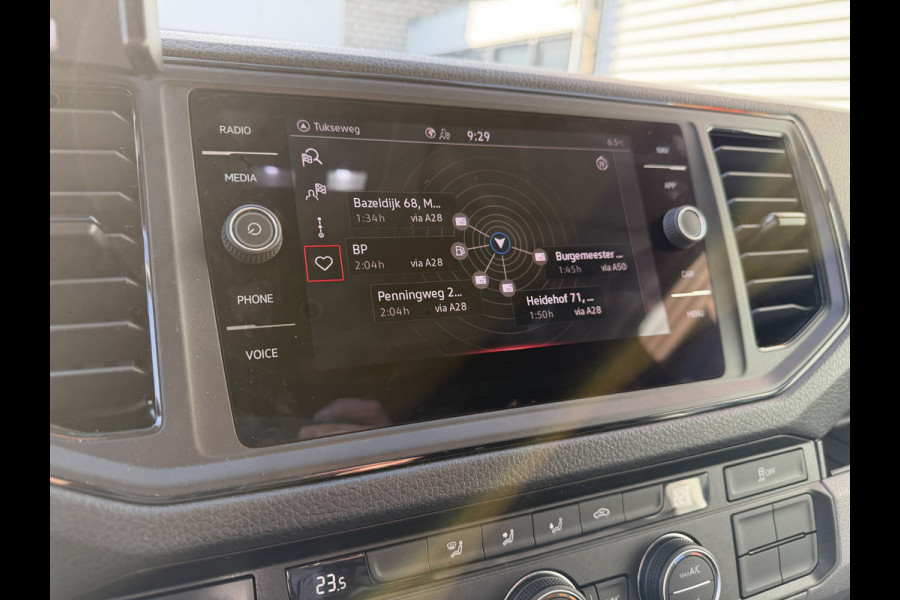 MAN TGE 35 2.0 Lang L4 Super Hoog 177pk bakwagen met Dhollandia laadklep / euro 6 / bpm vrij / vaste prijs rijklaar € 38.950 ex btw / lease vanaf € 636 / zwart metallic