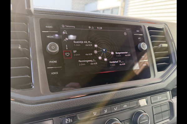 MAN TGE 35 2.0 Lang L4 Super Hoog 177pk bakwagen met Dhollandia laadklep / euro 6 / bpm vrij / vaste prijs rijklaar € 38.950 ex btw / lease vanaf € 636 / zwart metallic