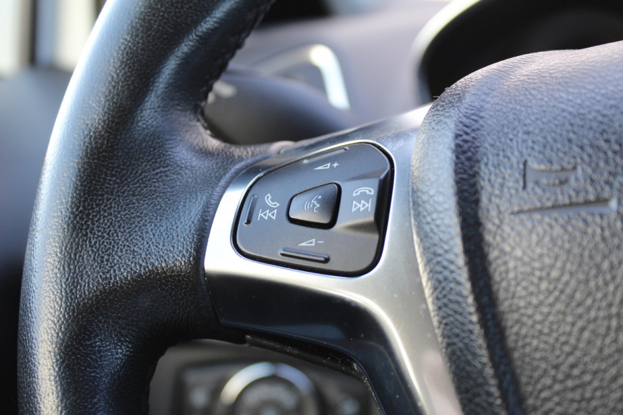 Ford B-MAX 1.0 EcoBoost 100PK Titanium | Origin NL | Dealer Onderhouden | Camera | Trekhaak | Cruise Control