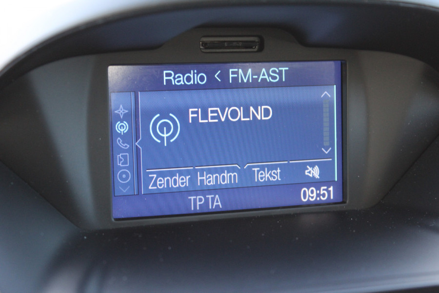 Ford B-MAX 1.0 EcoBoost 100PK Titanium | Origin NL | Dealer Onderhouden | Camera | Trekhaak | Cruise Control