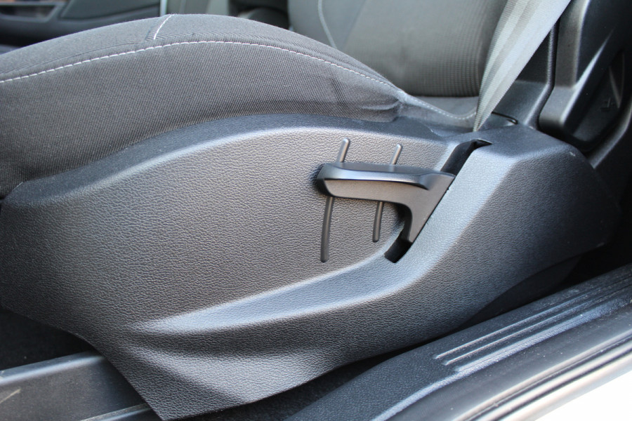 Ford B-MAX 1.0 EcoBoost 100PK Titanium | Origin NL | Dealer Onderhouden | Camera | Trekhaak | Cruise Control