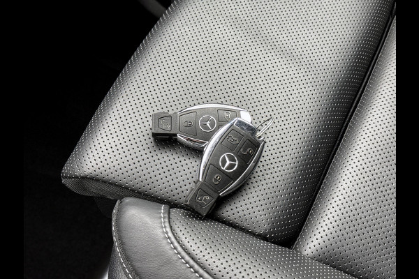 Mercedes-Benz V-Klasse 300d L3 DC 4-Matic Avantgarde AMG-Line Vol opties Dubbele cabine Airmatic Stoelventilatie Nappa leder Extra Lang