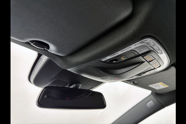 Mercedes-Benz V-Klasse 300d L3 DC 4-Matic Avantgarde AMG-Line Vol opties Dubbele cabine Airmatic Stoelventilatie Nappa leder Extra Lang