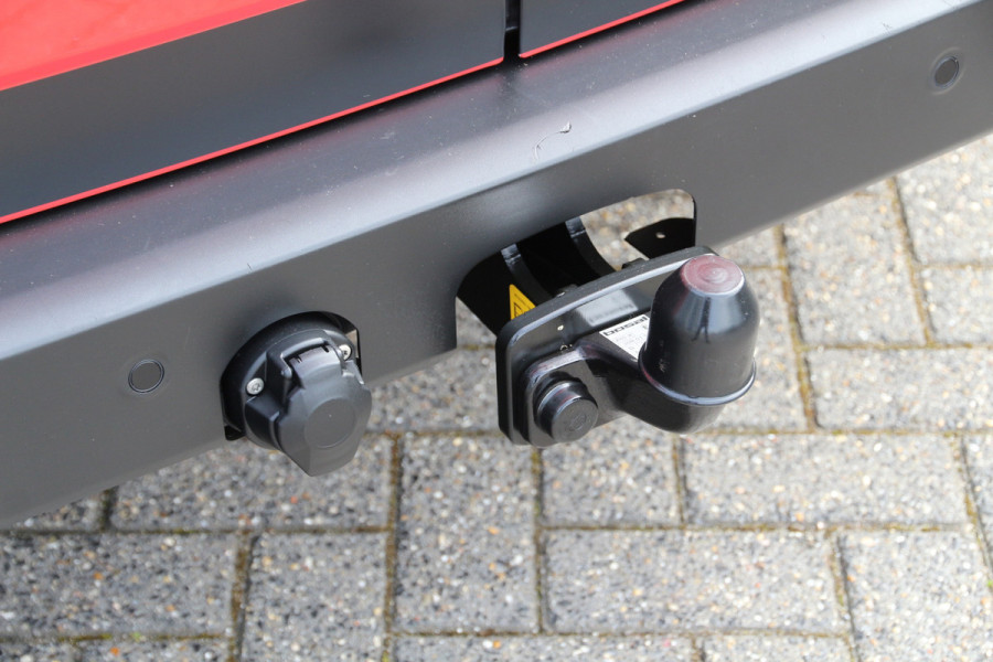 Ford Transit Custom 2.0 TDCI 110 | KAR-edition | Trekhaak | Cruise | Clima..